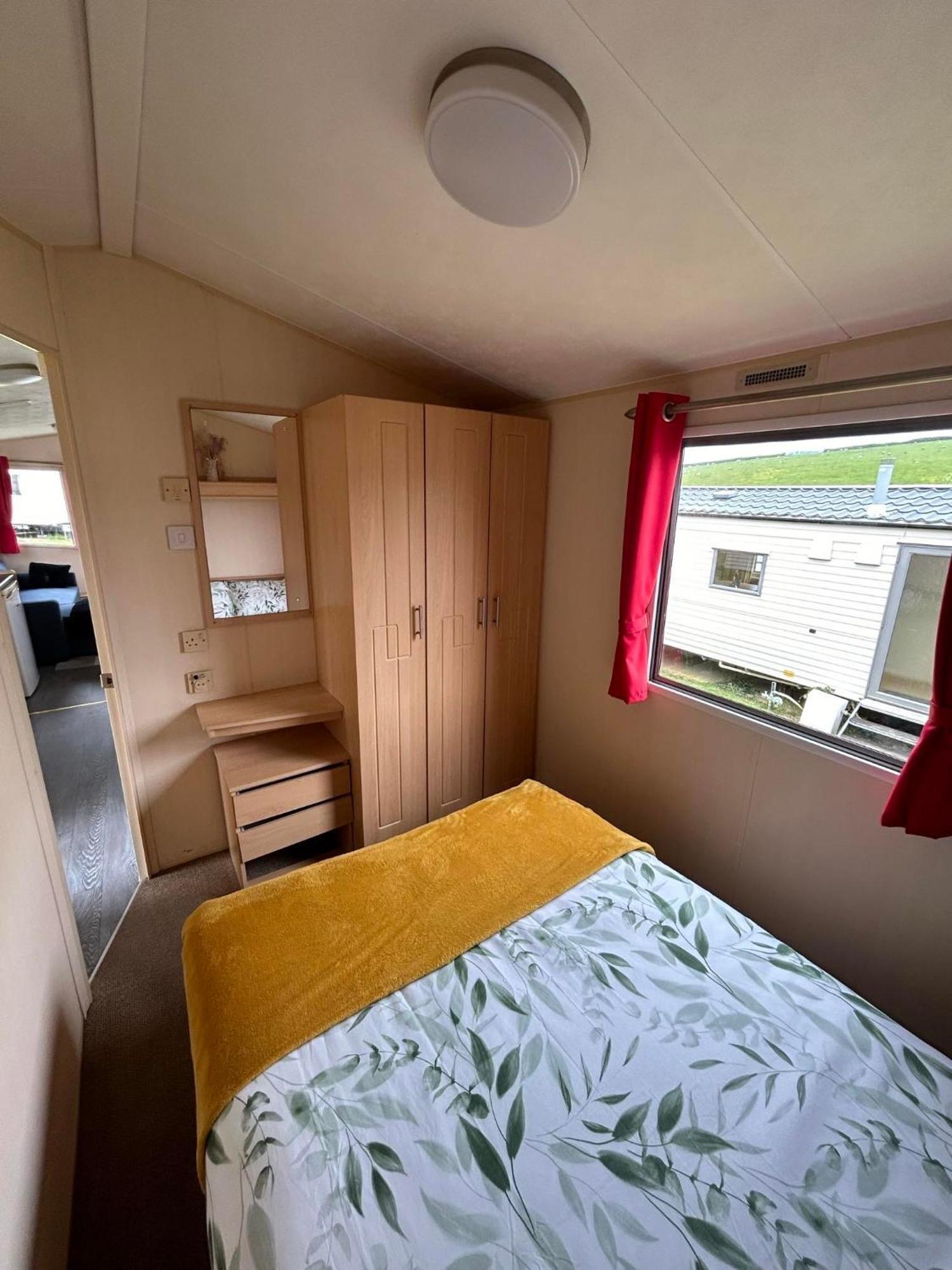 Newquay Buy Resort Holiday Bagian luar foto